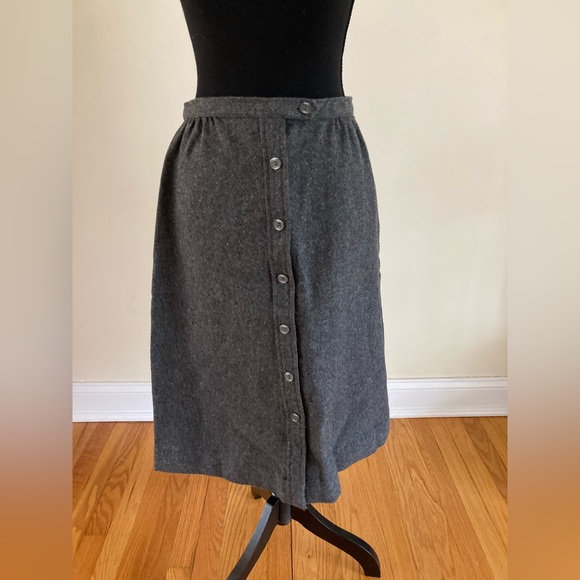 Bobbie Brooks Gray Skirt Suit Set size 12 - Picture 6 of 6